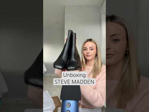 Unboxing Steve Madden Booties just in time for Winter