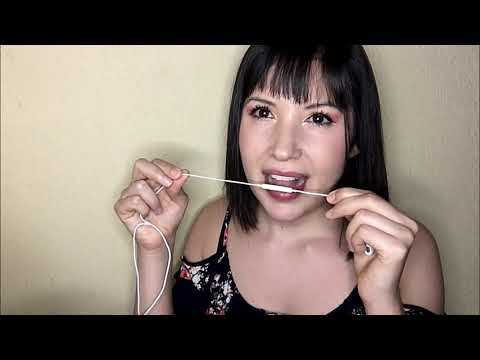 ASMR Lamiendo los Auriculares | ASMR Licking Headphones | Marisol ASMR