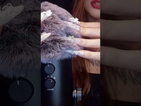 fluffy mic cover scratching #asmrvideo #sensory #asmrtriggers #tattoo #sensorysounds #asmrsounds