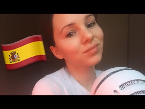 Speaking Spanish ASMR (Español Counting/Hand movements)