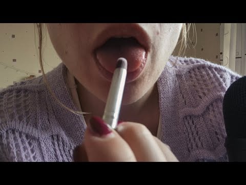 ASMR - SPIT PAINTING 🎨 🖌  Up Close, Soft and Slow