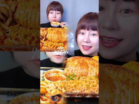 #shorts Mukbang cuttlefish in cajun sauce #linhasmr #asmr #asmrcontent #asmrfood