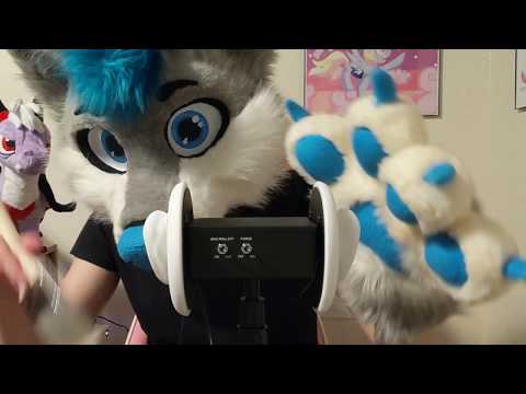 [Furry ASMR] Brushing sounds on mic and with paws (no talking)