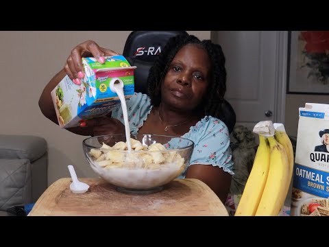 OATMEAL SQUARES WITH BANANA ASMR EATING SOUNDS