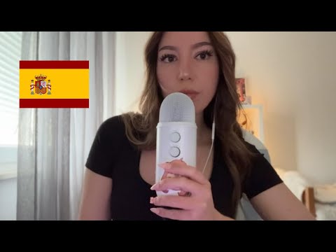 ASMR in Spanish (close up, gum chewing)