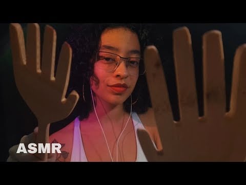 ASMR COM AS MÃOS DO PINÓQUIO 🤥🪵