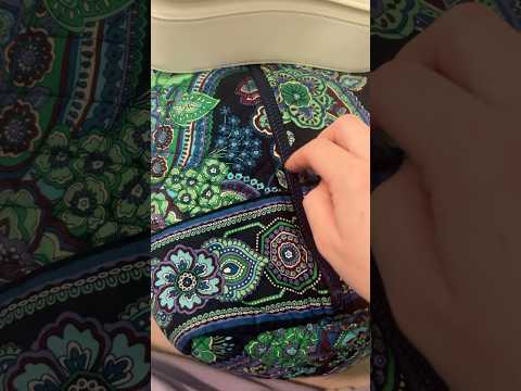 ASMR Zipper Scratching #asmr #visualtingle #asmrsounds #asmrsound #asmrtrigger #asmrzipperscratching