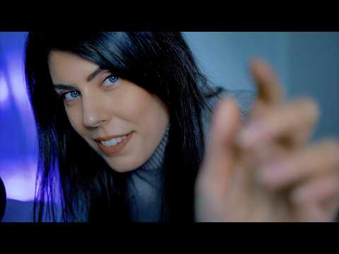 ASMR 🌙 Accanto a TE finché non DORMI (Soft Whispering, Carezze, Reading...)