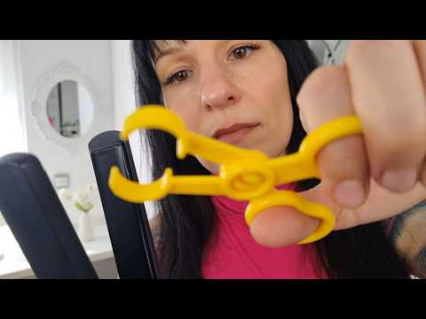 No hair hairdresser & get freckles ASMR