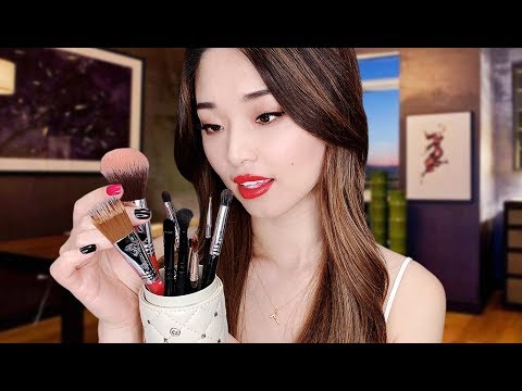 [ASMR] Big Sister Does Your Makeup