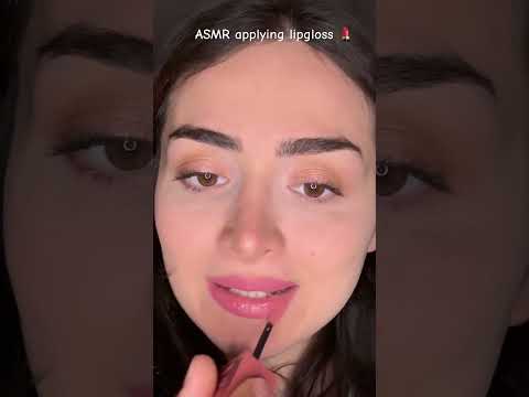 Makeup short video/ ASMR applying lipgloss 💄trending makeup tutorials