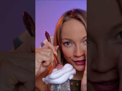 Classic trigger 😴🤤 #asmr #fiam #sleep