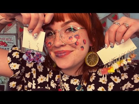 ASMR Ms. Bubbles Jewelry Shop🫧🍓💗(tingly tapping, whispering, novelty triggers)