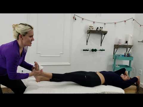 Satisfying MASSIVE CRACKS!  Chiropractic Adjustment for Mid Back pain Dr. Mondragon, DC