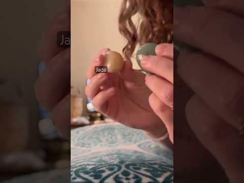 Jade massage for calm #reiki #asmr #oddlysatisfying #relax #crystalhealing