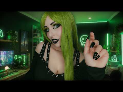 Don't move, come here... I need to hug you 💚 (ASMR personal attention)