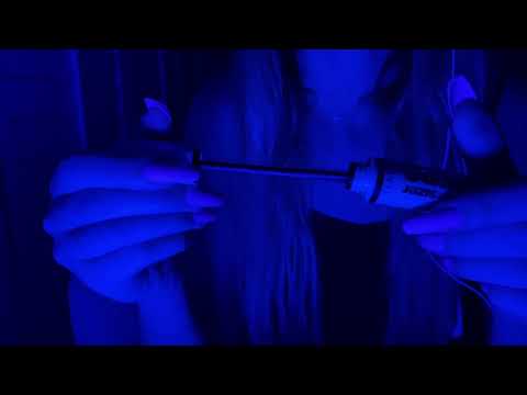 [ASMR - Whisper] Doing your eye makeup in the dark for relaxation 😴