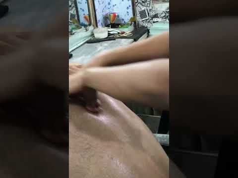 #backmassage #loudbackcracking #asmrmassage #lahoribarber #lowerbodymassage #sleepy #oil
