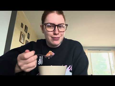 ASMR Eat breakfast with me and talk about all things FOOD!! 🤪🍦