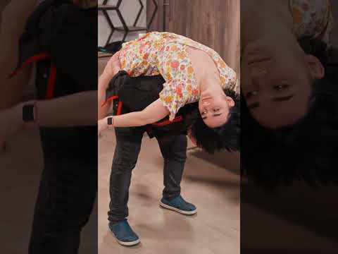 Wow! Extreme back chiropractic with cracks and stretchs for Maria #chiropractic