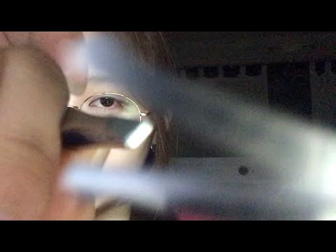 [ASMR] PLUCKING & CUTTING your eyebrows (mouth sounds)