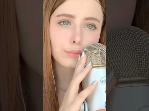 ASMR little kisses 👄 #kisses #асмр #tingles #asmr