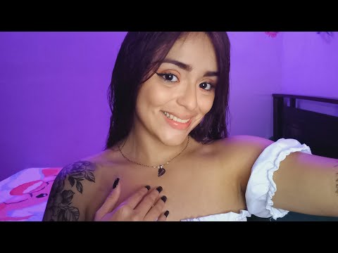 ASMR | Besitos con lipgloss en tu carita❤️