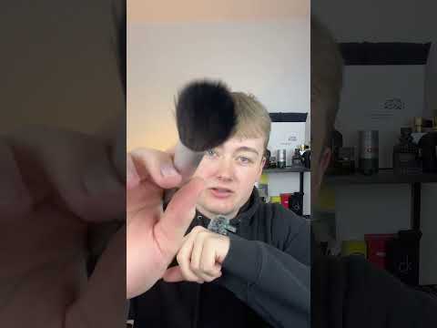 Viral prankster #asmr #haterswillhate #danskasmr #asmrsounds #nicksasmr