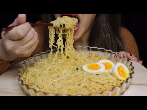 ASMR KIMCHI MUSHROOM RAMEN NOODLES BOILED EGGS MUKBANG no talking CREMA ASMR #asmr #mukbang #ramen