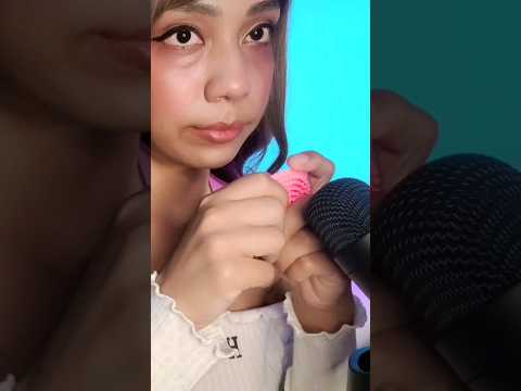 ASMR ESCOVINHA NO MICROFONE, ARRANHANDO O MICROFONE #asmr