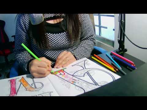ASMR Coloreando y hablando en soft spoken
