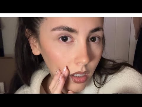 ASMR- CAN I TELL YOU A SECRET?? (Upclose ear to ear whispers & soft spoken Irish accent💚)