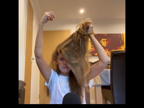 ASMR - Hair Play ~ Hair Flipping