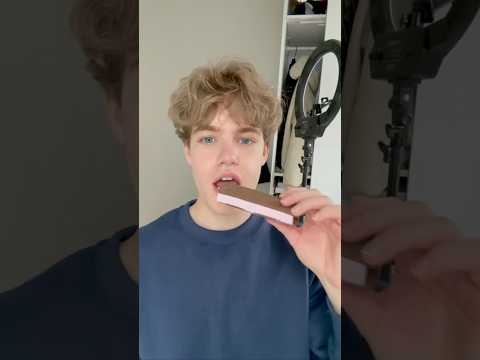 ASMR │ Tasting ASTRONAUT ICE CREAM🍨👨‍🚀🥶 #asmr #asmreating #asmrshorts #pluuasmr