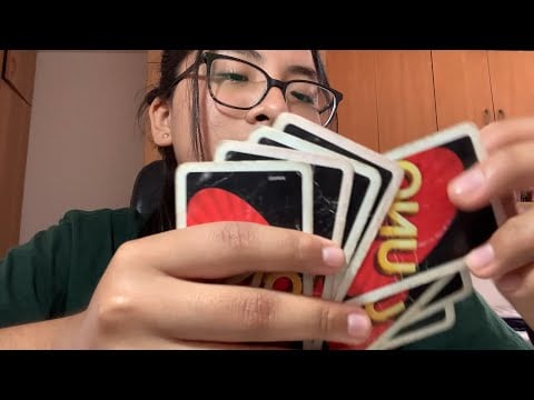 ASMR - JUGANDO CARTAS CONTIGO