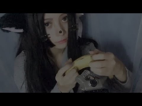 ASMR SCRATCHING BANANA+Hand Movements挠香蕉#83