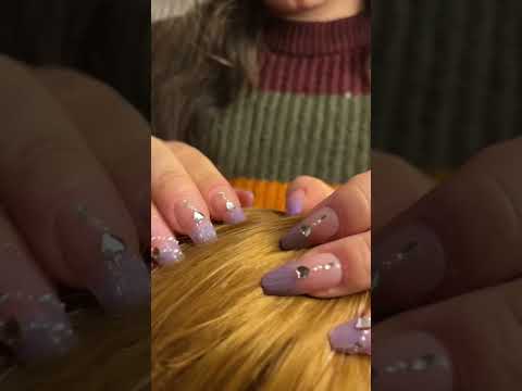 #headscratching #asmrscalpmassage  #asmrscalpscratching