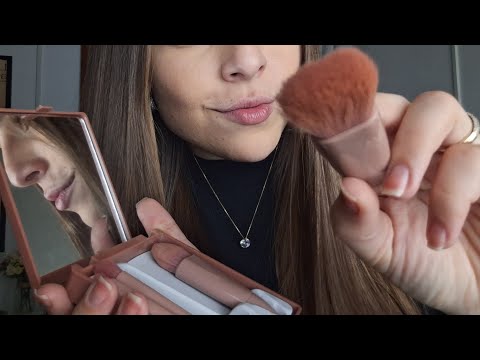 ASMR| pincel na tela e no rosto e muitos sons de boca 🖌 👄