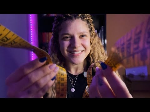ASMR INSTRUTORA DE ACADEMIA FAZENDO SUA NOVA AVALIAÇÃO FÍSICA 🏋️ Medidas, medidor de gordura, etc