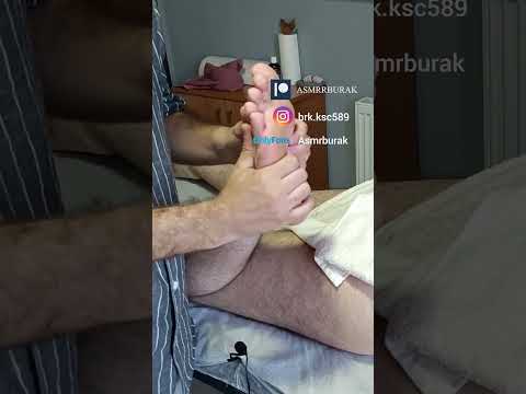 Energizing and stress-relieving massage for the feet #satisfying #relaxing #asmr #shorts #massage