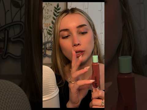 More anticipatory asmr! Lip gloss 👄 #asmr #antisipatory