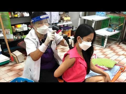 Local Thai Hammer Massage (Tok Sen)