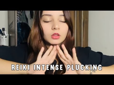 Fast and Aggressive REIKI PLUCKING ASMR (CHAOTIC HAND MOVEMENTS) for tingles. 