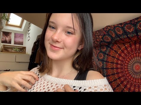 ASMR fast shirt scratching + fabric sounds