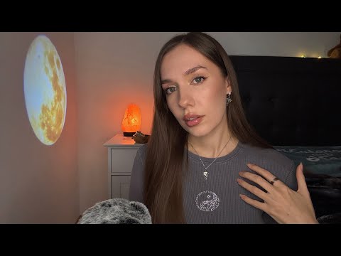 ASMR Fabric Scratching, Tapping & Hand sounds