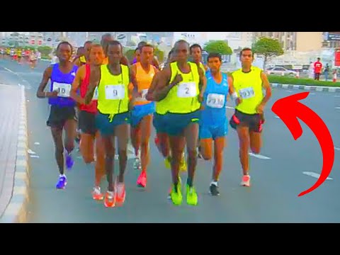 Eliud Kipchoge VS 30 Pro Runners (He Gets Dropped)