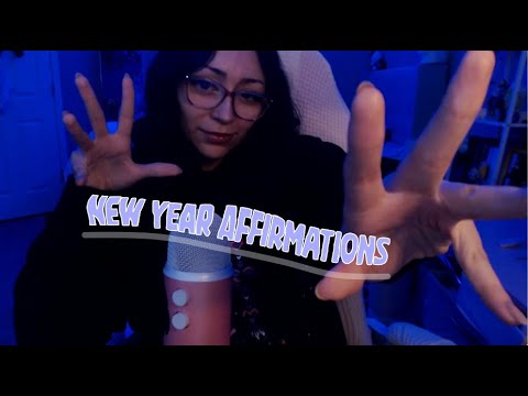 🌟ASMR New Year Affirmations🌟 -Whispering & hand movements.