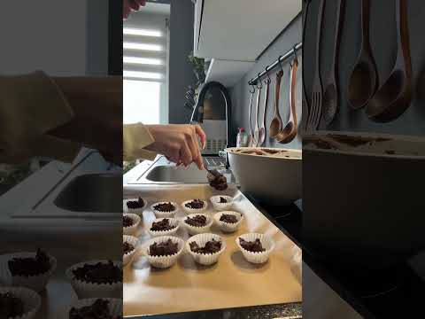 Baking ASMR  #relaxation #relax #triggersforsleep #asmr #tingles #tapping #nails #asmrsounds #relax