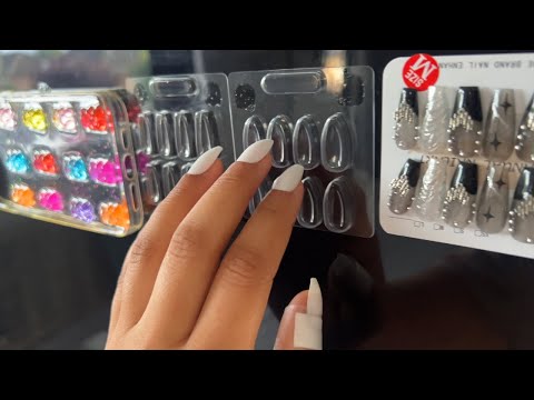 [ASMR] Trigger Trail Tapping & Scratching!