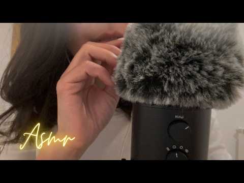 ASMR ☁️ Papotage sur mon absence [chuchotements & massage crânien]